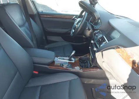 2016 BMW X3 xDrive28I z USA, uszkodzony, nr VIN 5UXWX9C53G0D76642